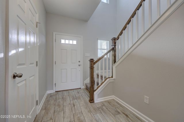 13623 HOLSINGER Boulevard, Jacksonville, FL 32256