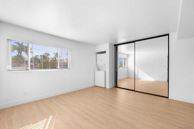 1030 Robinson Ave 205, San Diego, CA 92103