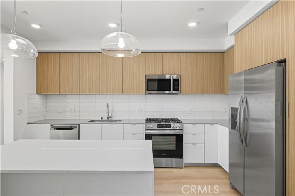 12078 Guerin Street 103, Studio City (los Angeles), CA 91604