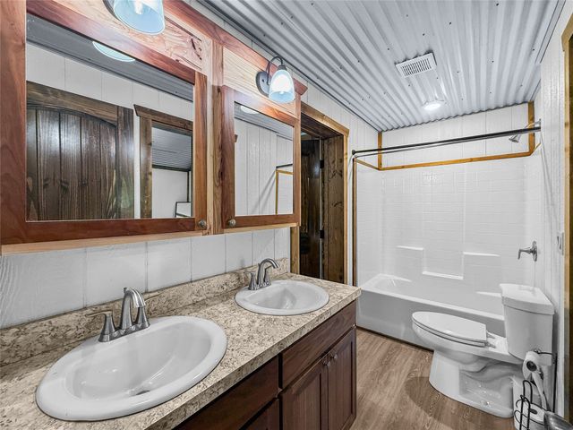 1001 County Road 1350, Quitman, TX 75783