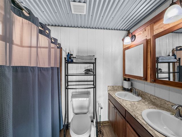 1001 County Road 1350, Quitman, TX 75783