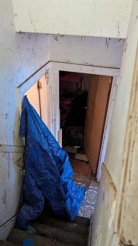 10405 Orangelawn Street, Detroit, MI 48204