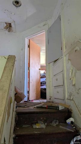 10405 Orangelawn Street, Detroit, MI 48204