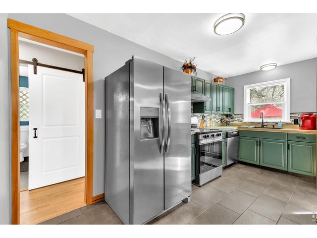 734 Vivian St, Longmont, CO 80501