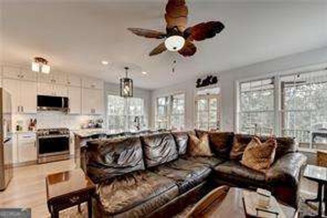 6980 Diana Circle, Gainesville, GA 30506
