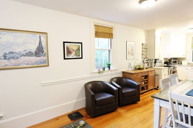 107 Waban Hill Road R, Newton, MA 02467