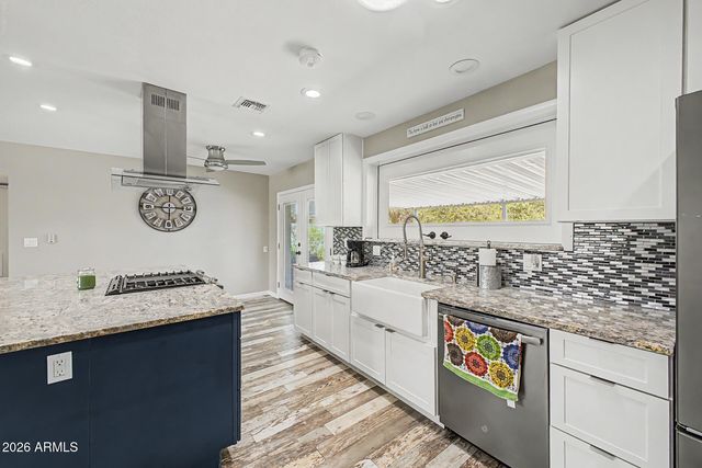 10255 N 101ST Avenue, Sun City, AZ 85351
