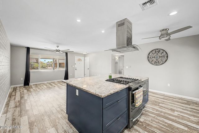 10255 N 101ST Avenue, Sun City, AZ 85351