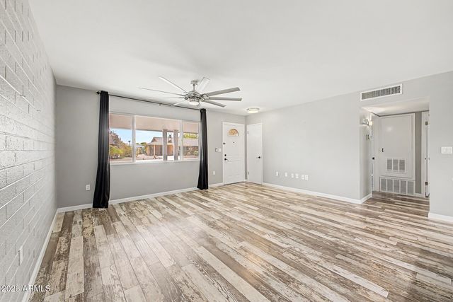 10255 N 101ST Avenue, Sun City, AZ 85351