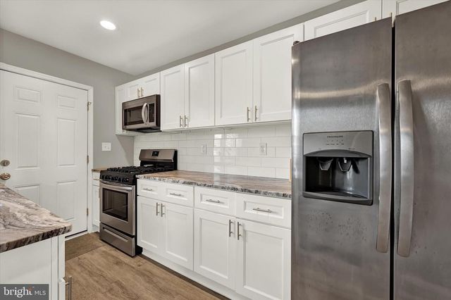 3482 DUNHAVEN RD, Dundalk, MD 21222