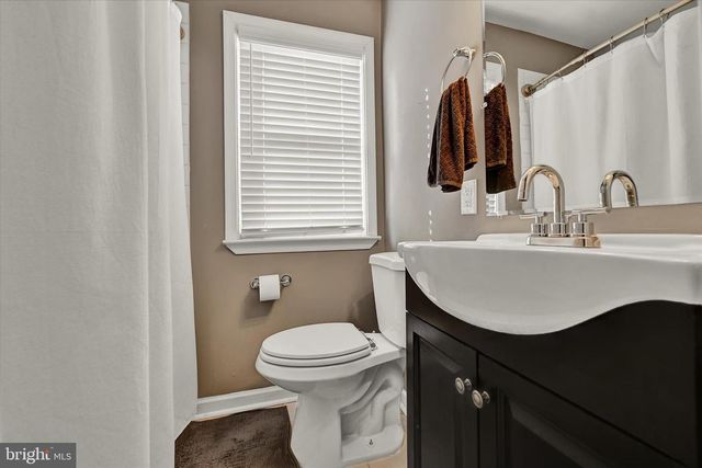 3482 DUNHAVEN RD, Dundalk, MD 21222