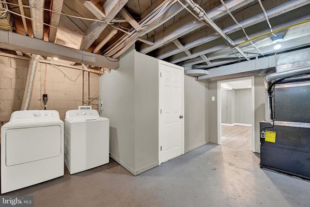 3482 DUNHAVEN RD, Dundalk, MD 21222