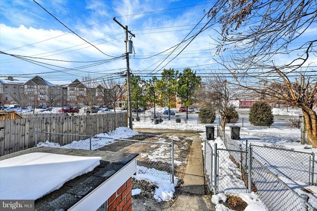 3482 DUNHAVEN RD, Dundalk, MD 21222