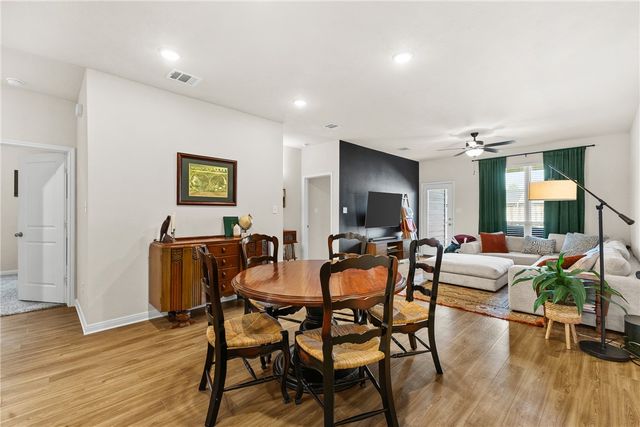 3005 Stevens Drive, Bryan, TX 77803