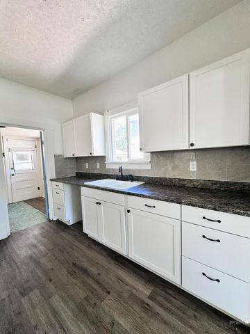 305 Quincy St, Pueblo, CO 81004