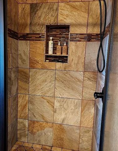 557 W Pine Rose Court Way, Mustang, OK 73064