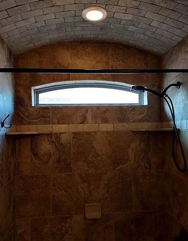 557 W Pine Rose Court Way, Mustang, OK 73064