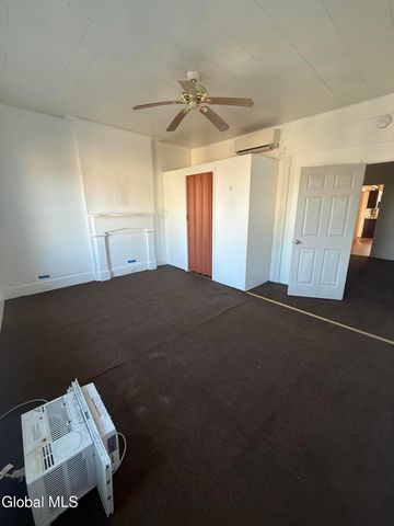 486 4th Street, Troy, NY 12180