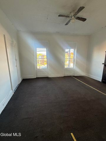486 4th Street, Troy, NY 12180