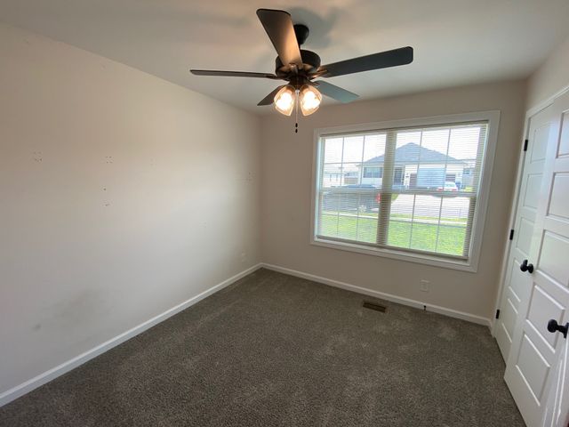762 Gleason Dr, Clarksville, TN 37042