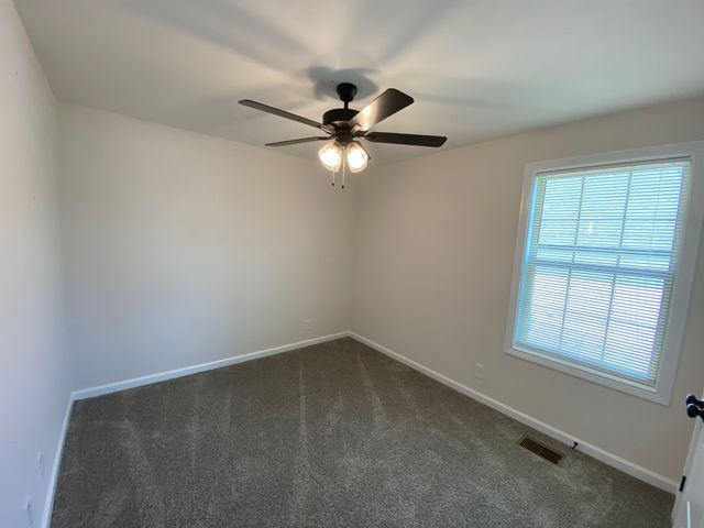 762 Gleason Dr, Clarksville, TN 37042