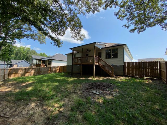 762 Gleason Dr, Clarksville, TN 37042