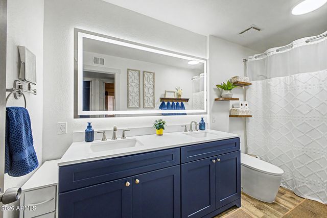 1725 N Date -- 5, Mesa, AZ 85201