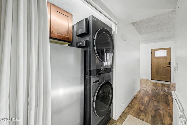 1725 N Date -- 5, Mesa, AZ 85201