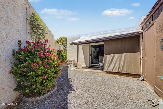 1725 N Date -- 5, Mesa, AZ 85201