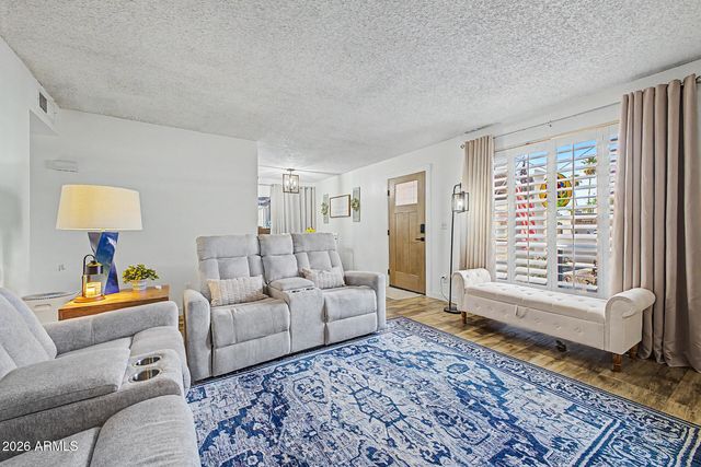 1725 N Date -- 5, Mesa, AZ 85201