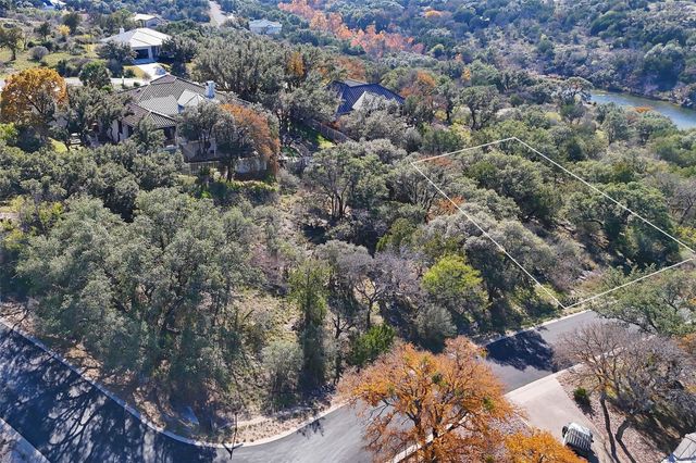 505 Saddle Horn, Horseshoe Bay, TX 78657
