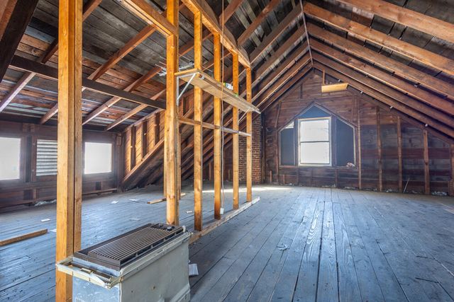 1312 Michigan Avenue, La Porte, IN 46350