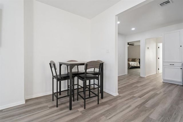1200 NE 17th Street B, Oklahoma City, OK 73111
