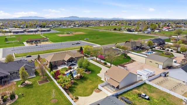 3986 W 4200 S, West Haven, UT 84401