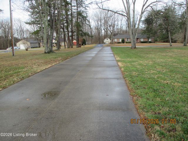 376 Wilderness Trail, Shepherdsville, KY 40165