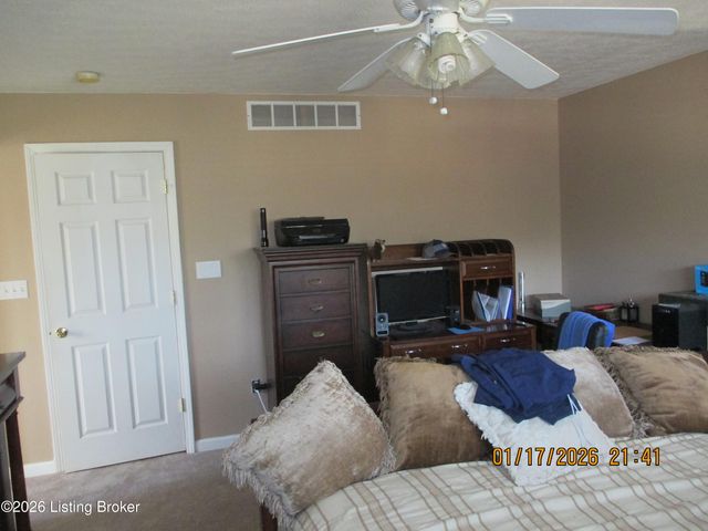 376 Wilderness Trail, Shepherdsville, KY 40165