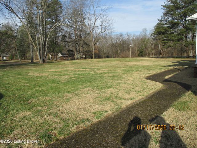 376 Wilderness Trail, Shepherdsville, KY 40165