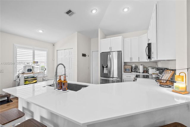 1879 Andromeda Lane, Weston, FL 33327