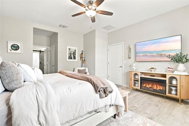 632 E VICTORIA TRAILS BOULEVARD, Deland, FL 32724