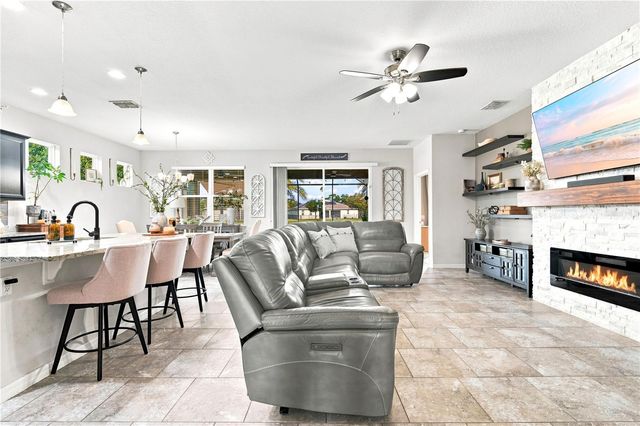 632 E VICTORIA TRAILS BOULEVARD, Deland, FL 32724