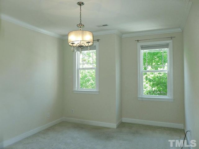 304 Rose Walk Lane, Carrboro, NC 27510