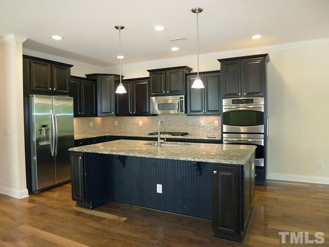 304 Rose Walk Lane, Carrboro, NC 27510
