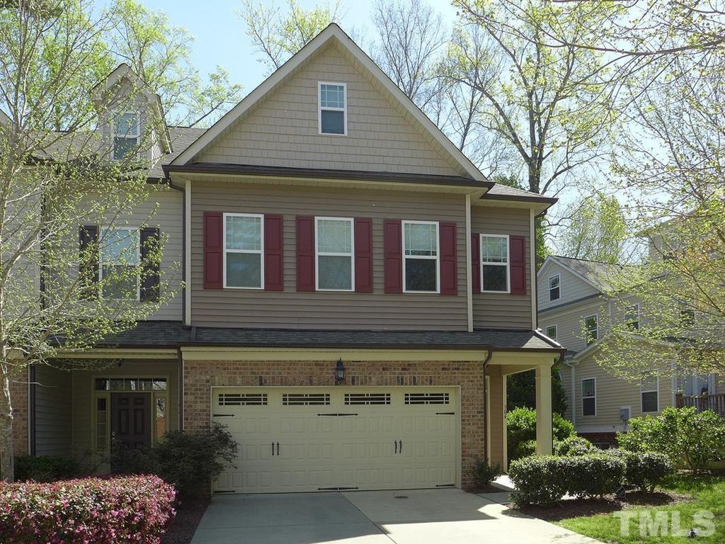 304 Rose Walk Lane, Carrboro, NC 27510