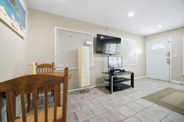 2120 Taylor Street, Hollywood, FL 33020