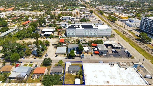2120 Taylor Street, Hollywood, FL 33020