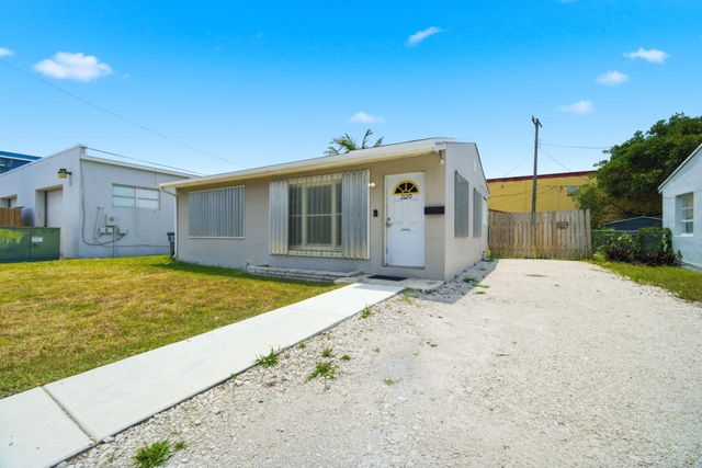 2120 Taylor Street, Hollywood, FL 33020