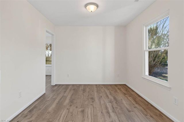 706 Lateen CT, Newport News, VA 23608