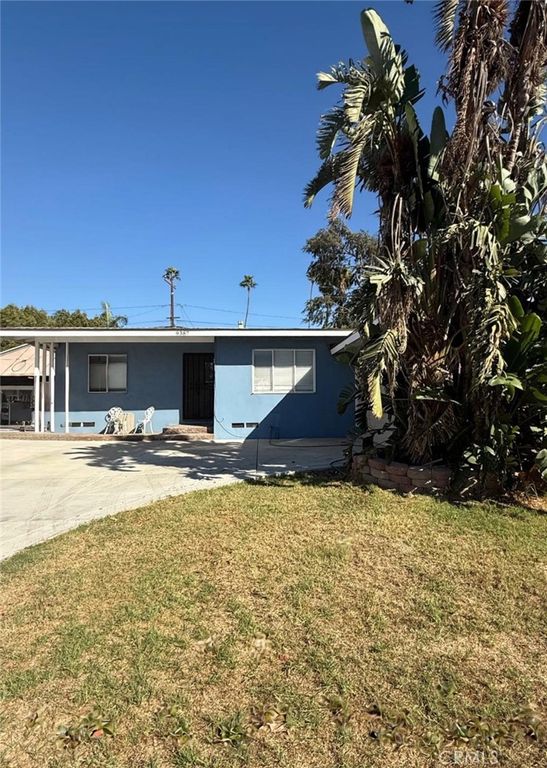 9387 Kaiser Ave., Fontana, CA 92335