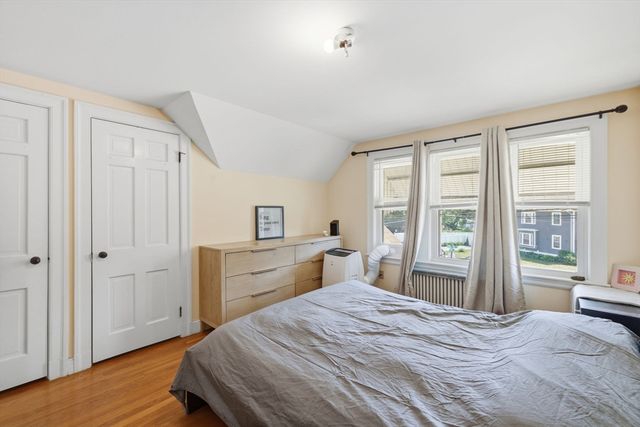 19 Miller Stile Rd, Quincy, MA 02169