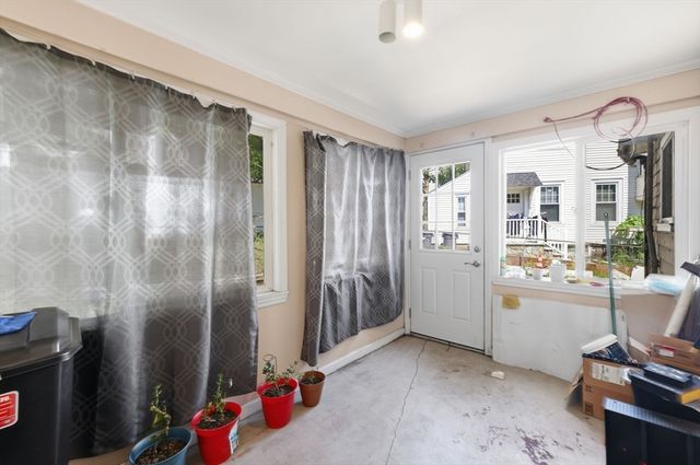 19 Miller Stile Rd, Quincy, MA 02169
